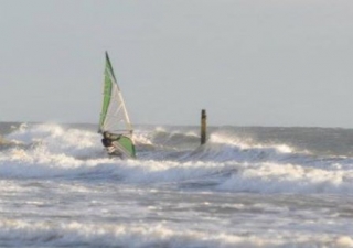  Windsurf en Vendée con la base náutica de St Jean de Monts